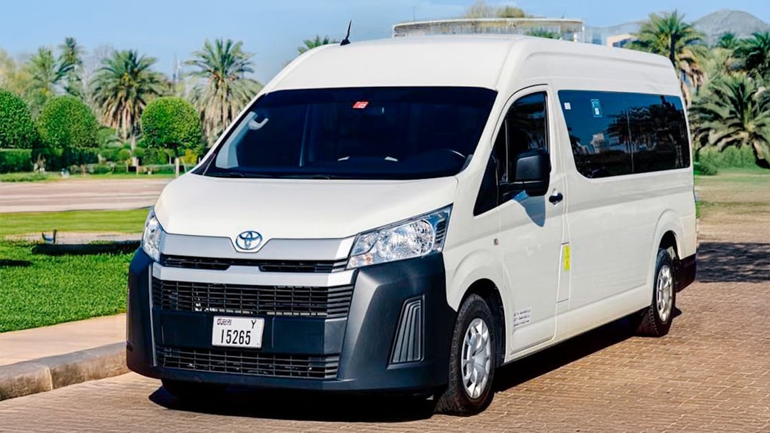 Shuttle bus for Aquaventure Waterpark in Dubai.