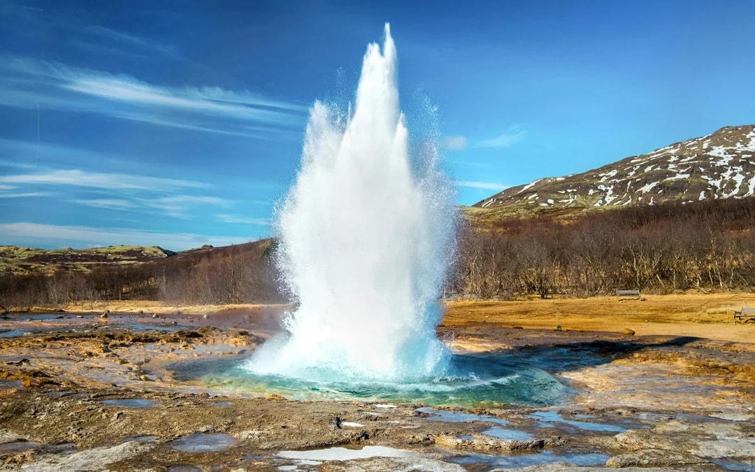 Reykjavik Combo: Northern Lights, Golden Circle & Blue Lagoon Tour Image 5