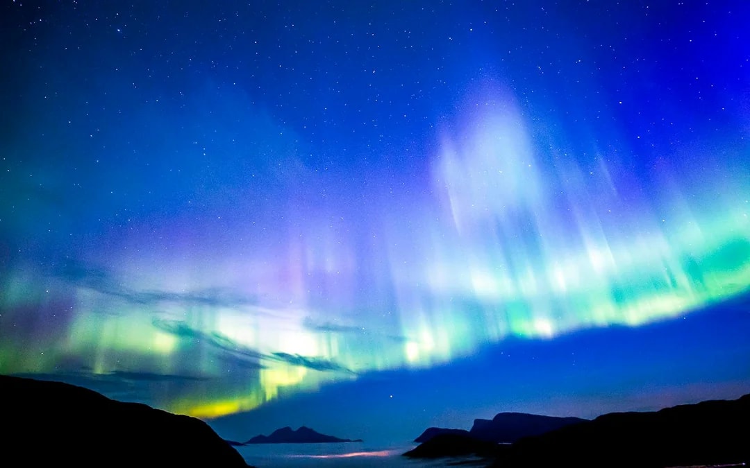 Reykjavik Combo: Northern Lights, Golden Circle & Blue Lagoon Tour Image 7