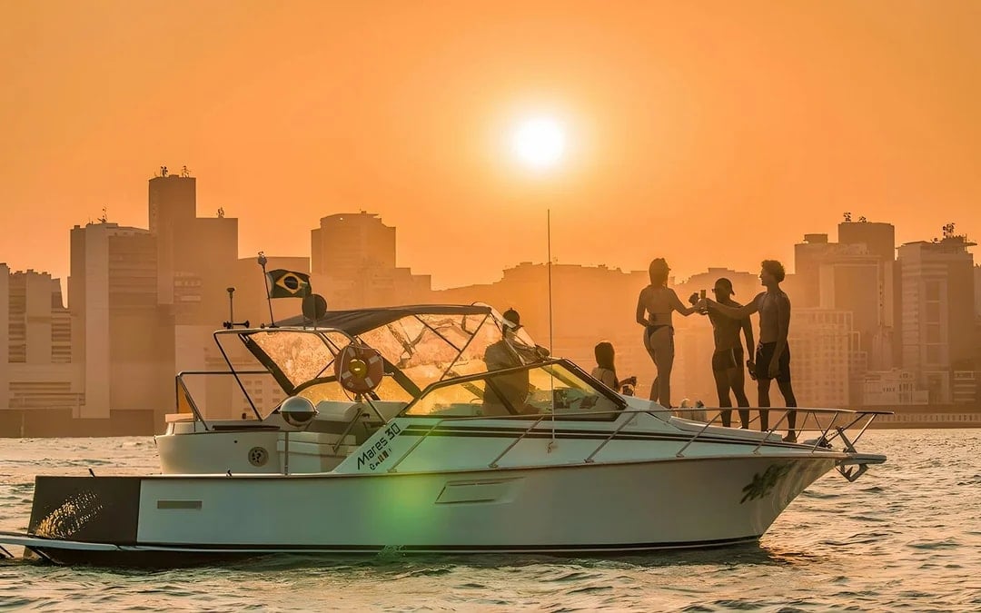 Rio de Janeiro Sunset Speedboat Tour in Guanabara Bay with Drinks & Swim Stop Image 1