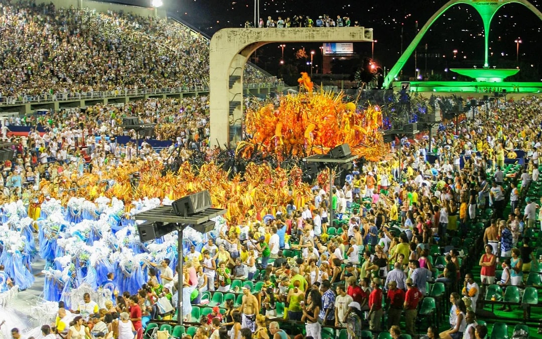 Full-Day Tour of Rio: Christ the Redeemer, Sugarloaf Mountain, Selarón Steps and More Image 8