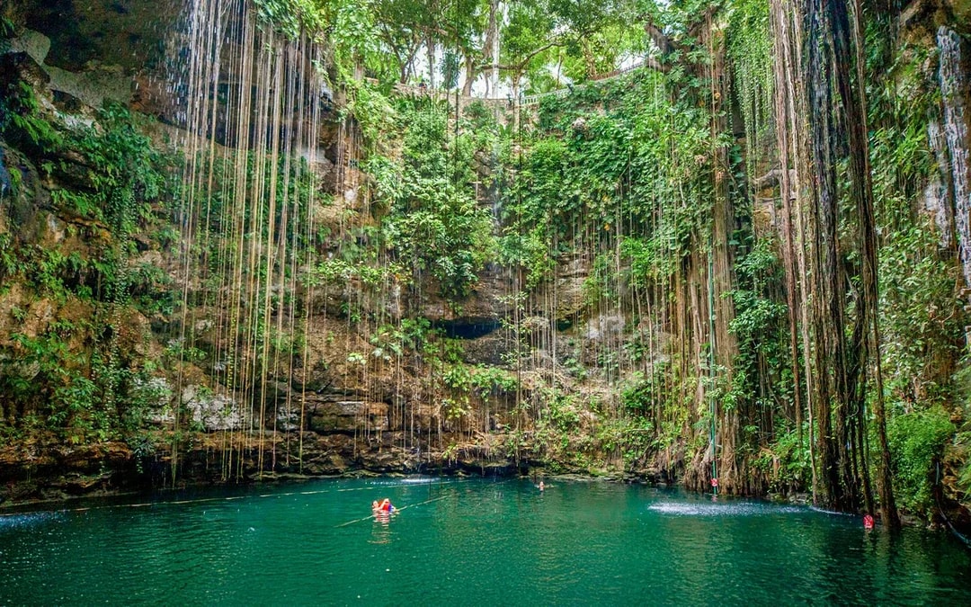 From Playa del Carmen: Chichén Itzá, Cenote & Valladolid Tour with Lunch (No Taxes)
 Image 9