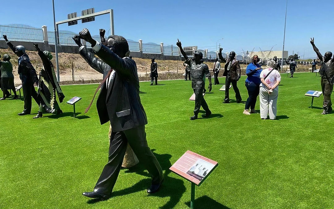 Robben Island Full-Day Guided Private Tour with Museum Entry & Long March to Freedom Exhibition Image 11
