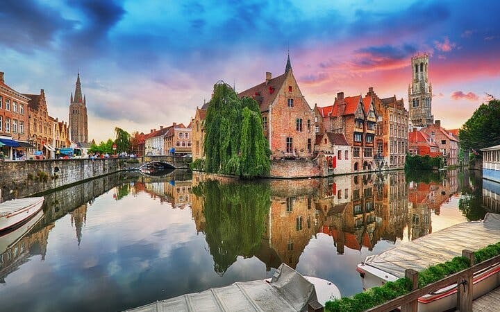 Romantic Bruges: Self-Guided City Exploration Game Image 7