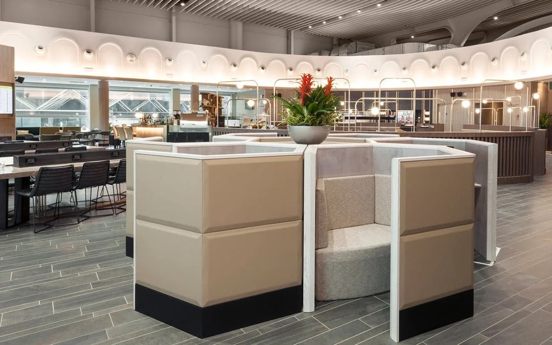 Rome Leonardo da Vinci-Fiumicino Airport: Plaza Premium Lounge at Terminal 3 Image 8