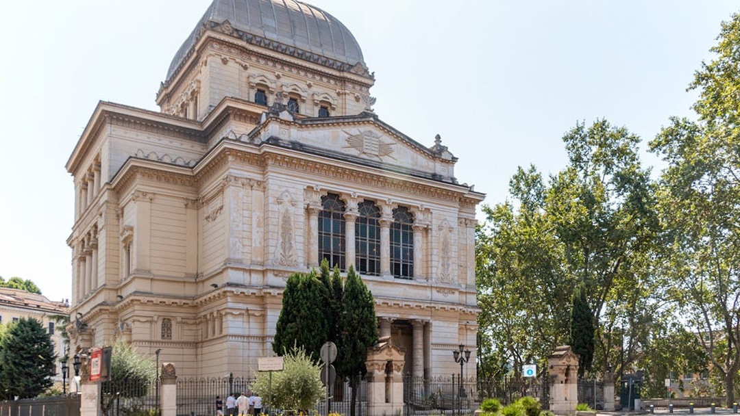 Tempio Maggiore in Rome's Jewish Ghetto, historic synagogue exterior.
