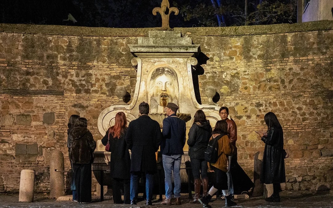 Rome Night Tour with Interactive Ghost Hunting Experience Image 4