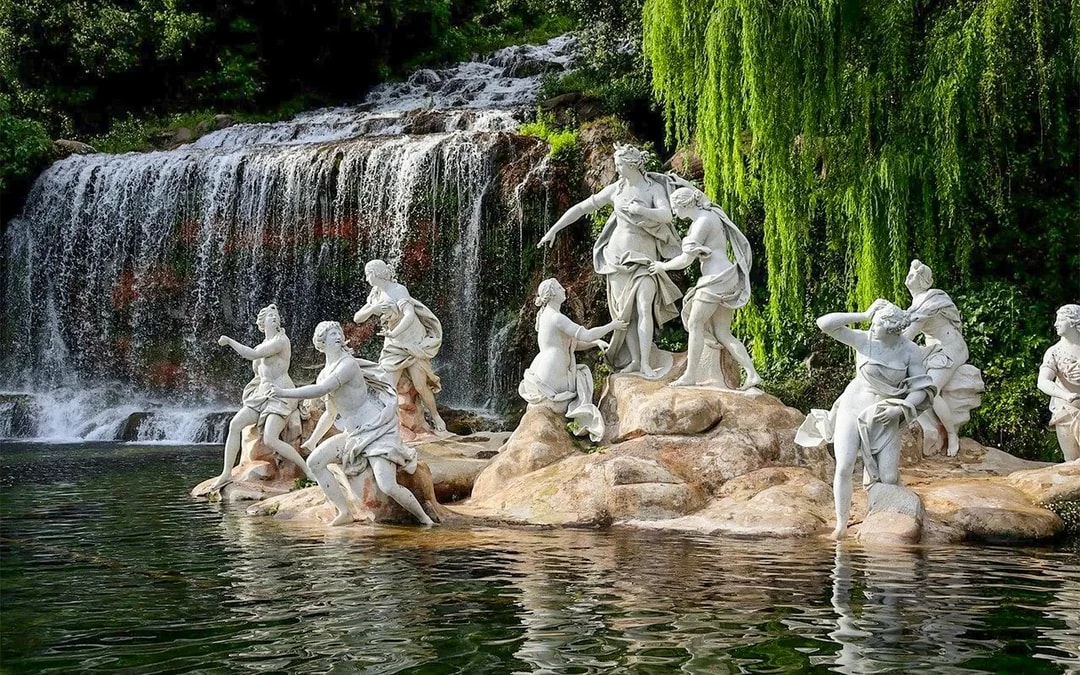 Royal Palace of Caserta Private Tour Image 9
