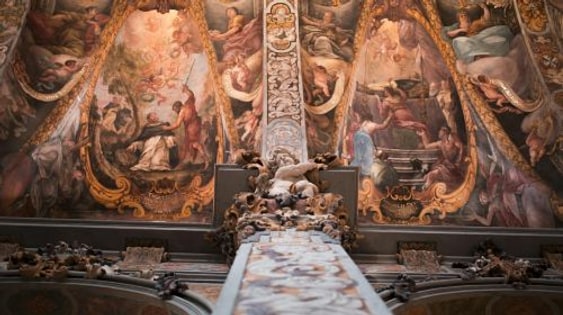 Saint Nicholas Church: (13-99) experience image 3