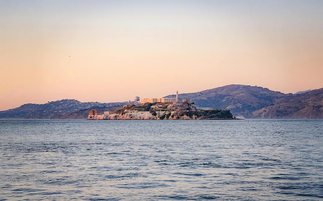 San Francisco Bay Sunset Cruise with Cash Bar Image 9
