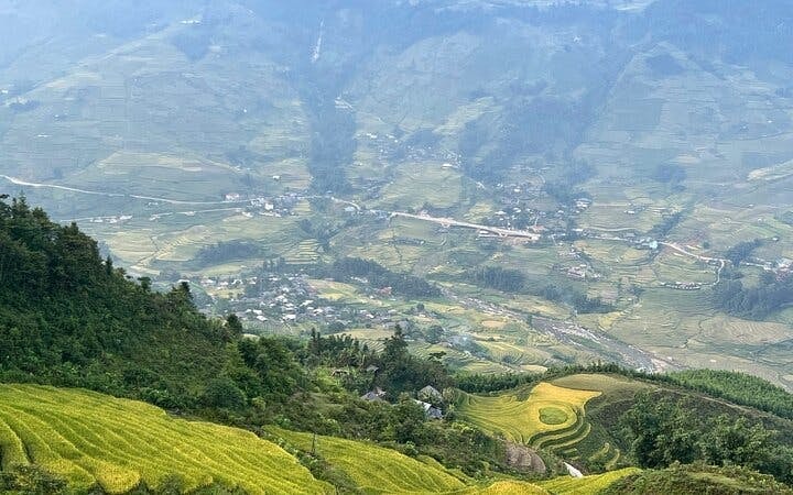 Sapa Private 2-Day Car Tour with Guided Visits and Homestay in Ta Van, Meals Included Image 8
