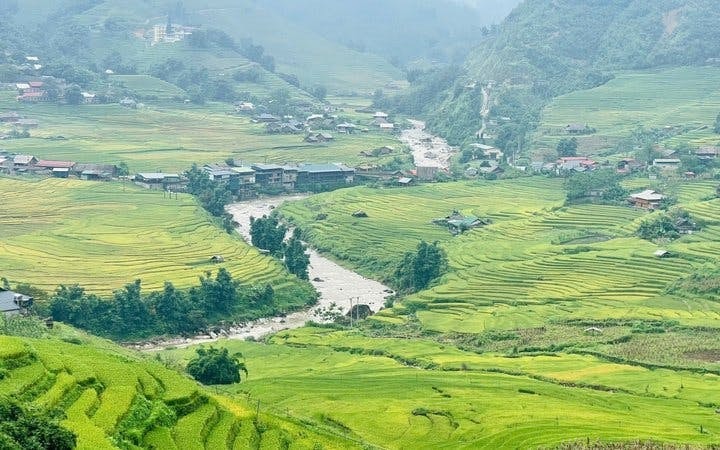 Sapa Private Sunset Valley Drive and Farm-to-Table Dinner in Giay Stilt House Image 9