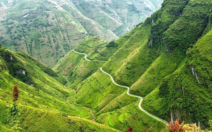 Sapa to Ha Giang Guided Motorbike Tour Including Ethnic Villages, Mountain Passes, Meals, and Accommodation Image 5