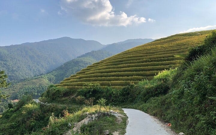 Sapa to Ha Giang Guided Motorbike Tour Including Ethnic Villages, Mountain Passes, Meals, and Accommodation Image 8