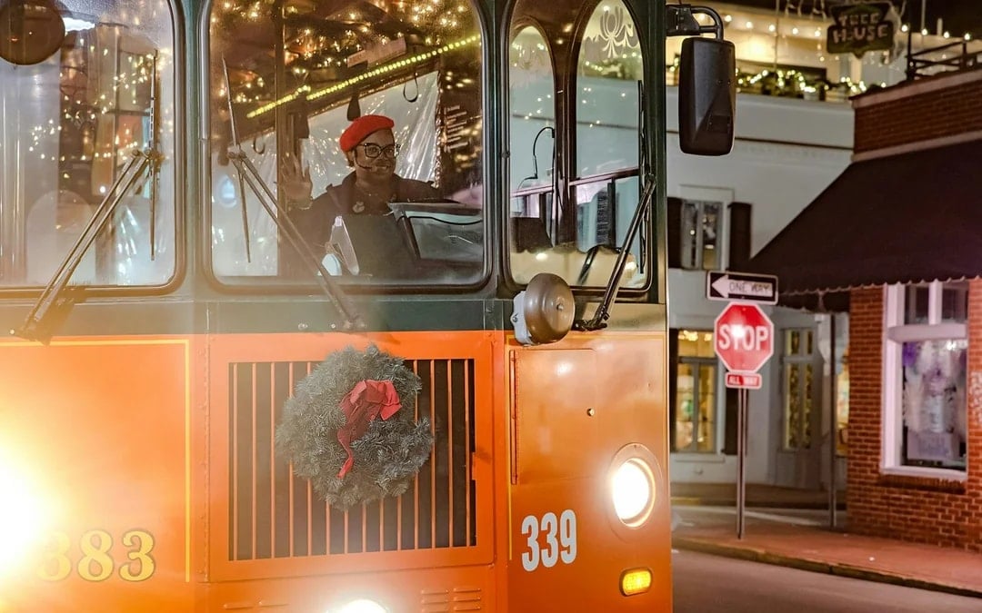 Savannah Holiday Sights and Festive Nights Image 1