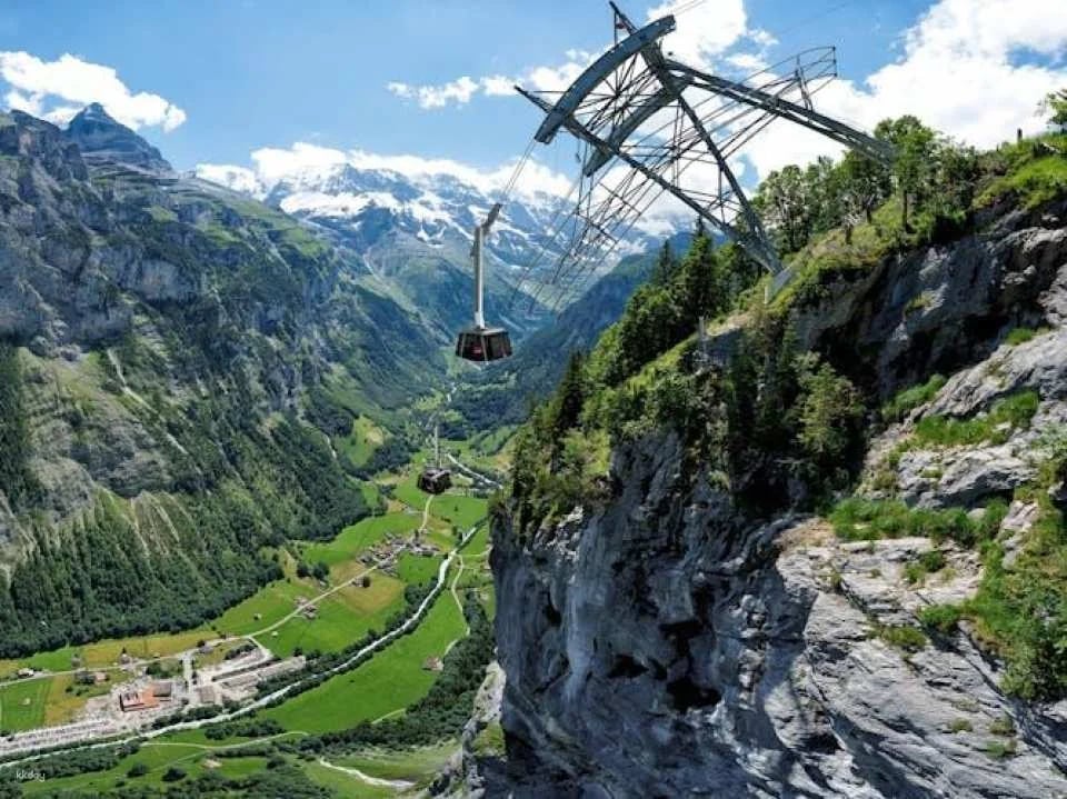Schilthorn cable car ticket from Mürren or Stechelberg