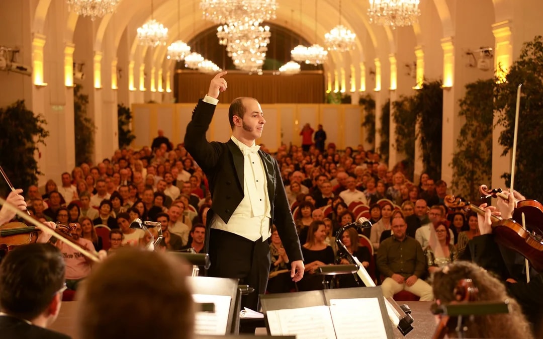 Schönbrunn Palace: Mozart & Strauss Concert & Christmas Market Image 11