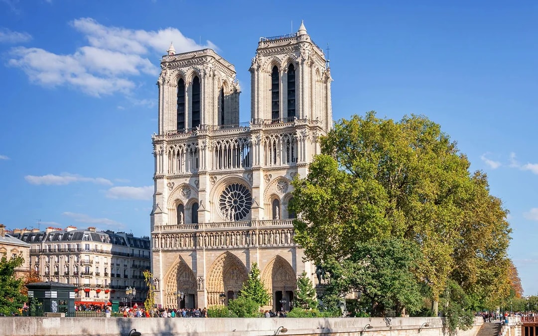 Seine River and Canal Saint-Martin Sightseeing Cruise Image 6