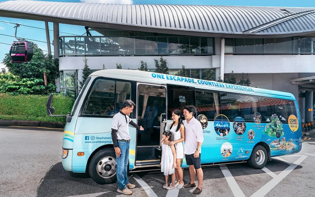 Sentosa Island Guided Bus Tour Image 2