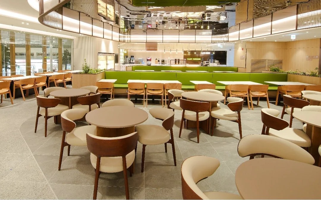 Seoul Incheon International Airport: SkyHub Lounge West at Terminal 2 Image 7