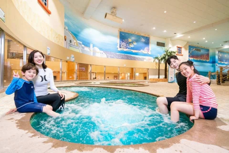 Seoul | SeaLaLa Water Park & ​​Jjimjilbang Admission Ticket