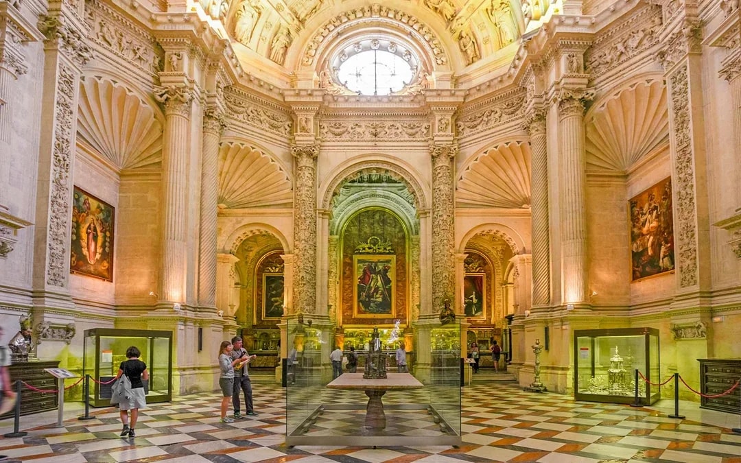 Seville Cathedral & La Giralda Skip-the-Line Tickets Image 2