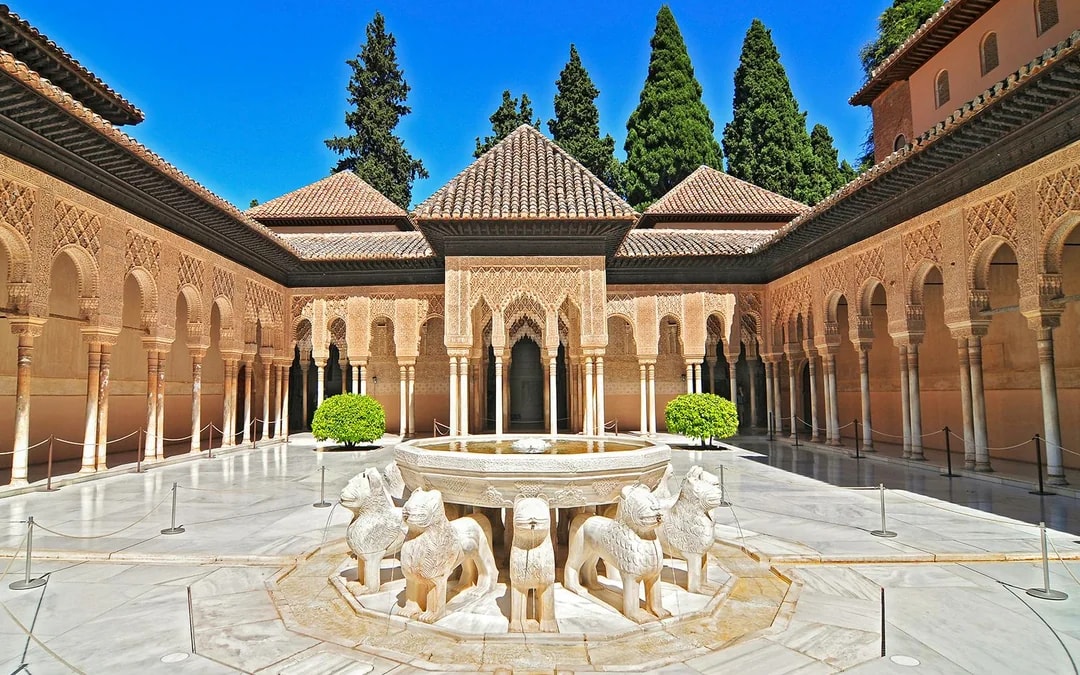 Day trips to Alhambra Image 7