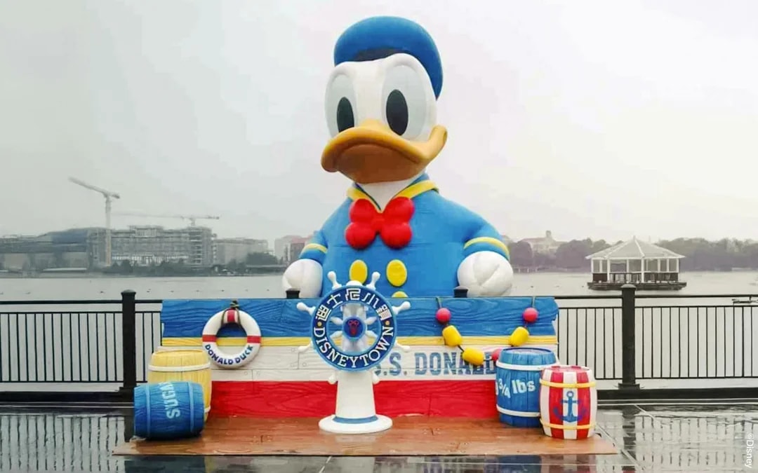 Shanghai Disneyland 1-Day Ticket with Premier Access (14 Attractions) Image 6