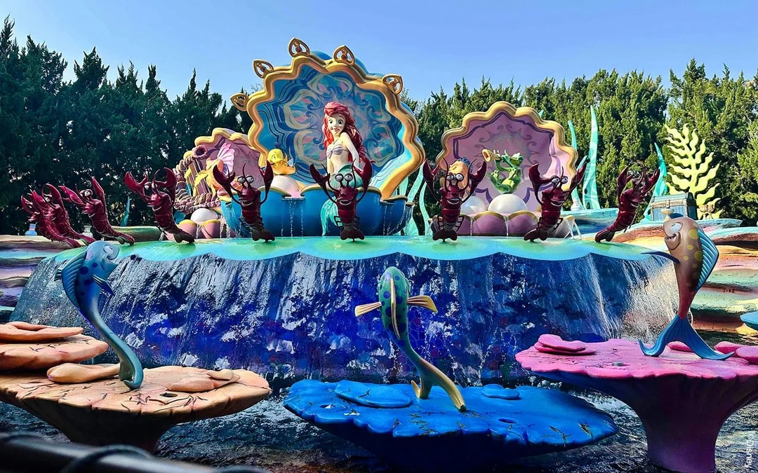 Shanghai Disneyland 1-Day Ticket With Premier Access to Zootopia & Winnie the Pooh Image 8