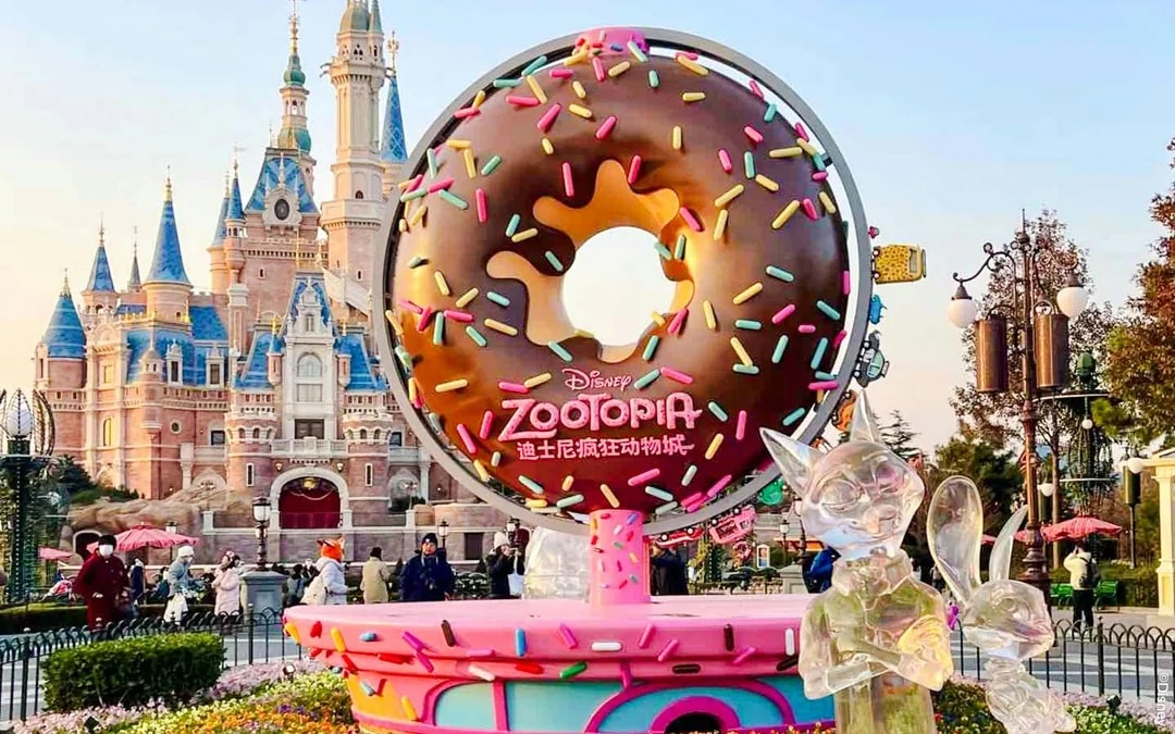 Shanghai Disneyland 1-Day Ticket With Premier Access to Zootopia & Winnie the Pooh Image 10