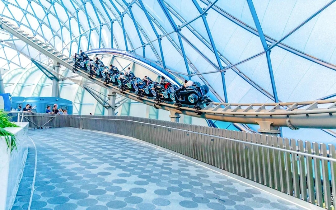 Shanghai Disneyland 2-Day Admission Tickets Image 9