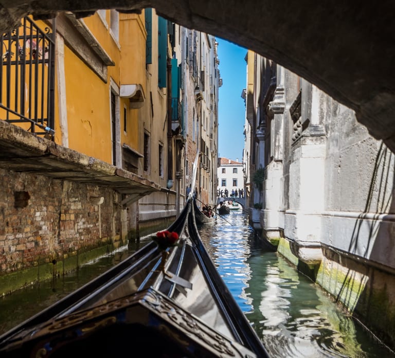 Venice: Shared Gondola Ride Across the Grand Canal