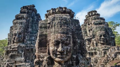 SIEM REAP CAR TRANSFER TO LUNCH/DINNER IN CITY-AROUND TRIP (WITHIN 10KM)