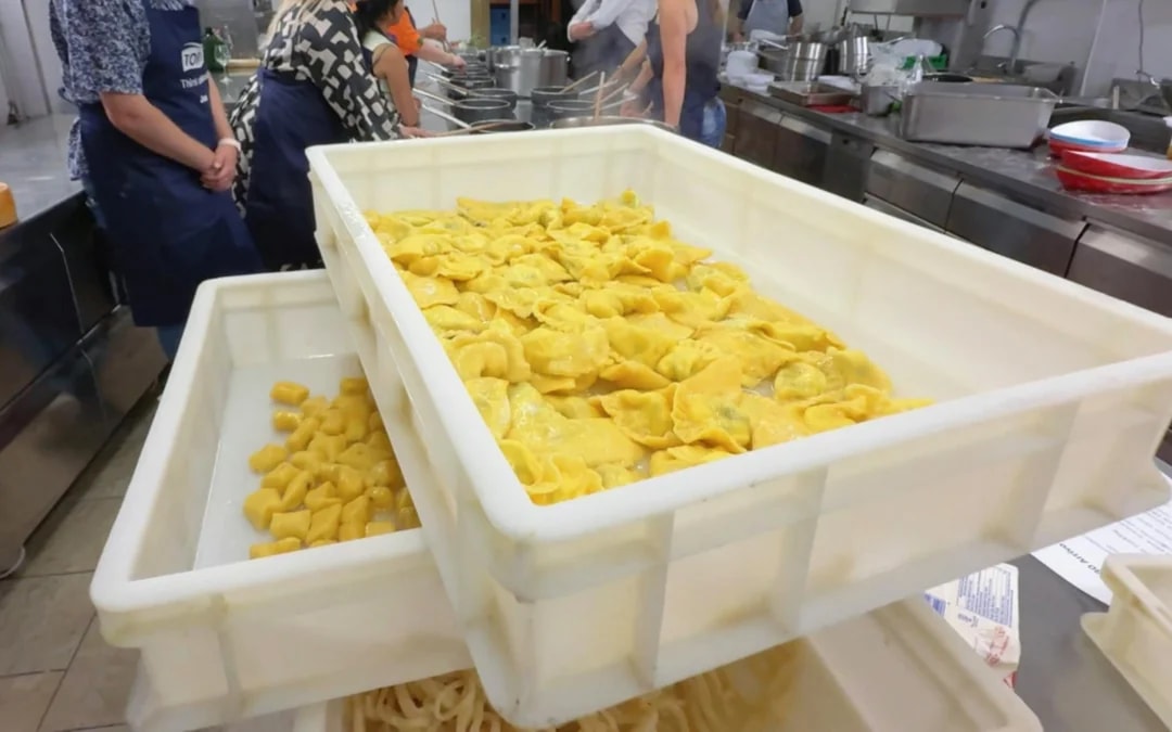 Siena Pasta and Tiramisu Cooking Class Image 7