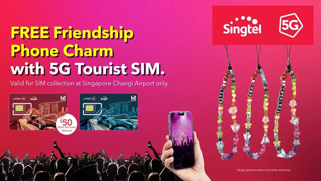 Singtel 5G Tourist SIM cards with free phone charm offer at Singapore Changi Airport.