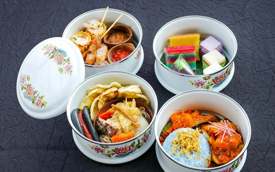 Singapore Cable Car Dining Experience
Image 2