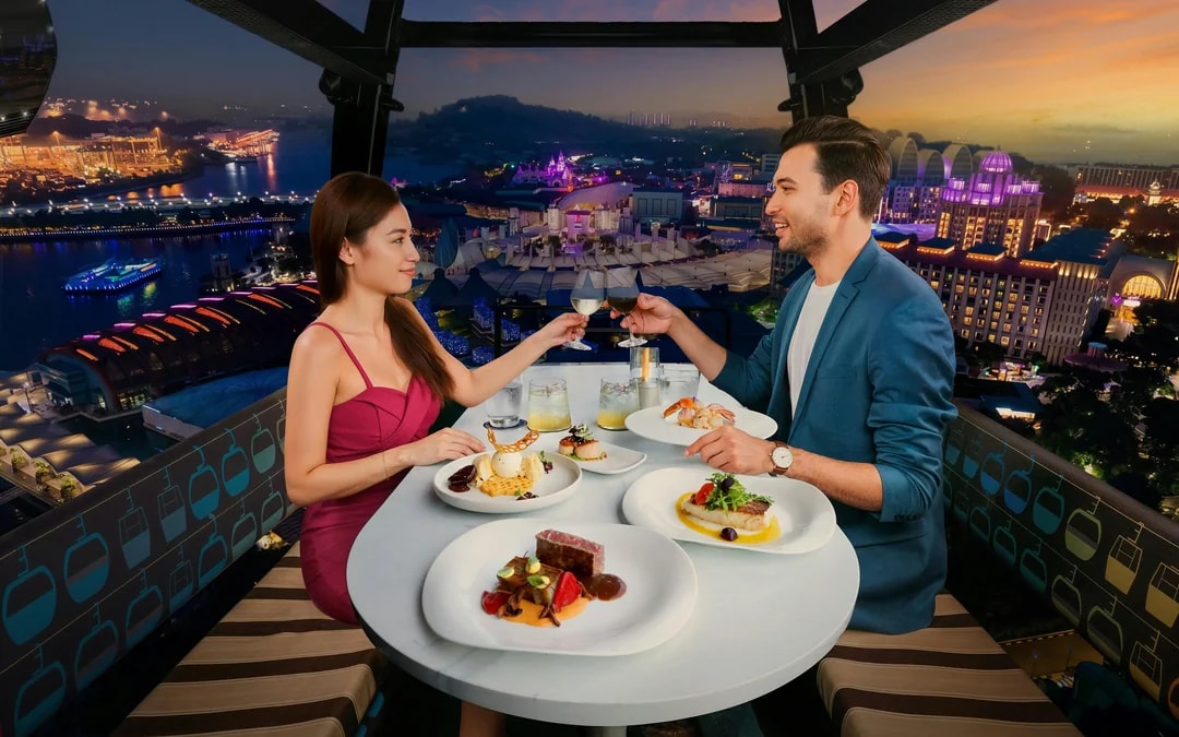 Singapore Cable Car Dining Experience
 Image 5