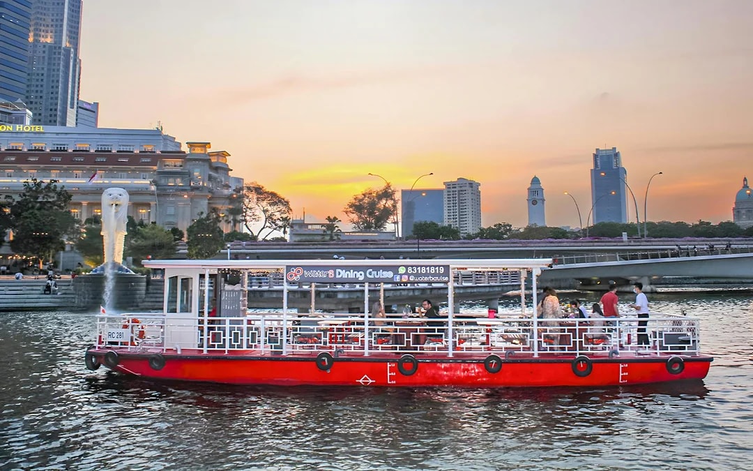 Singapore River Sightseeing Cruise by WaterB Image 4