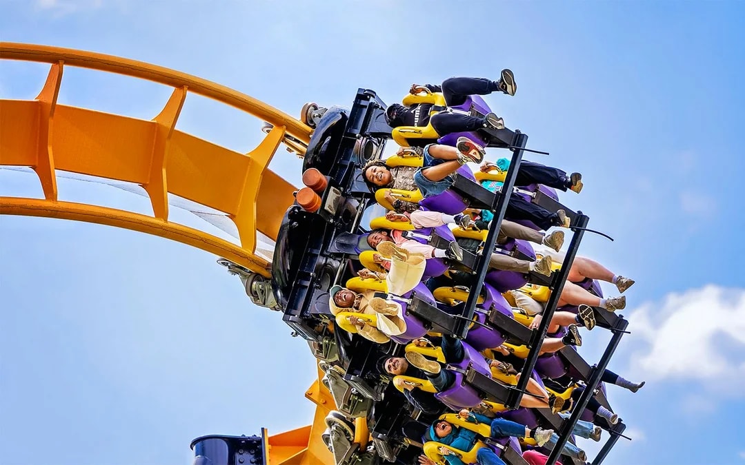 Six Flags Great America One Day Tickets Image 11