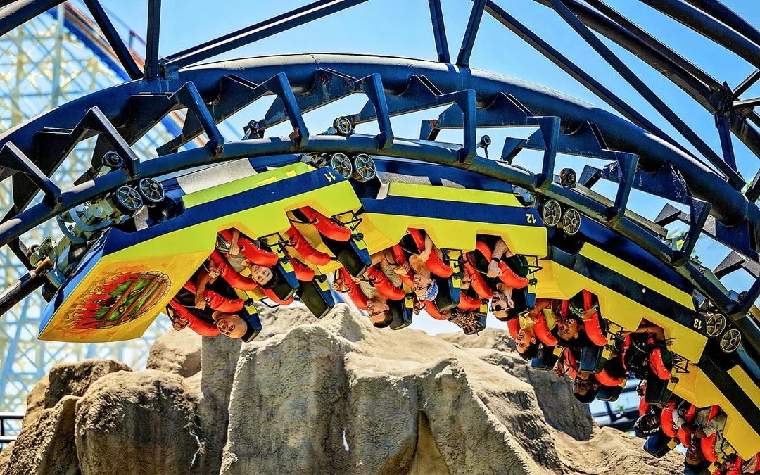 Six Flags Great America One Day Tickets Image 9