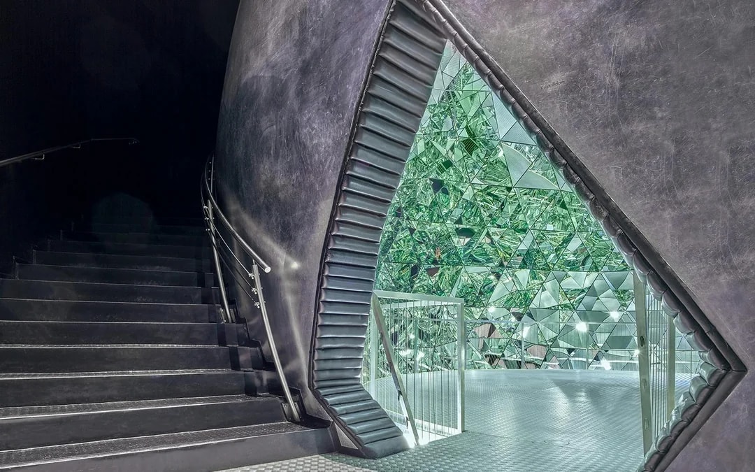 Skip-the-Line Tickets to Swarovski Crystal Worlds Image 9