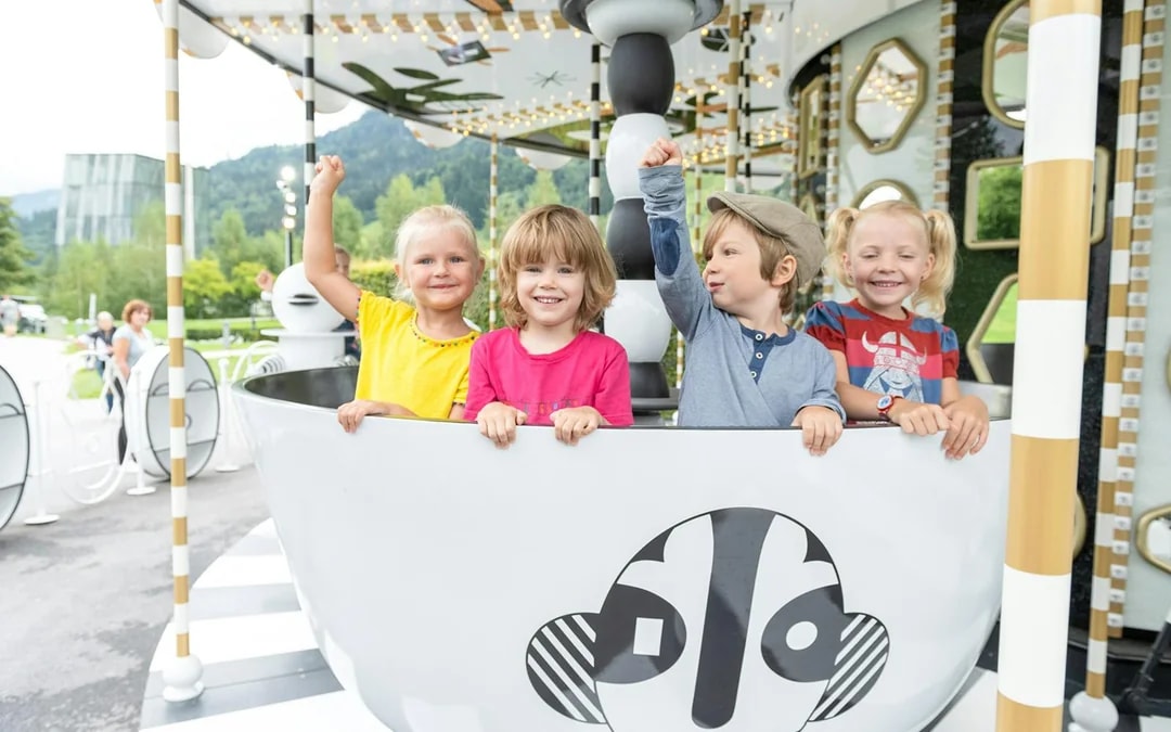 Skip-the-Line Tickets to Swarovski Crystal Worlds Image 11