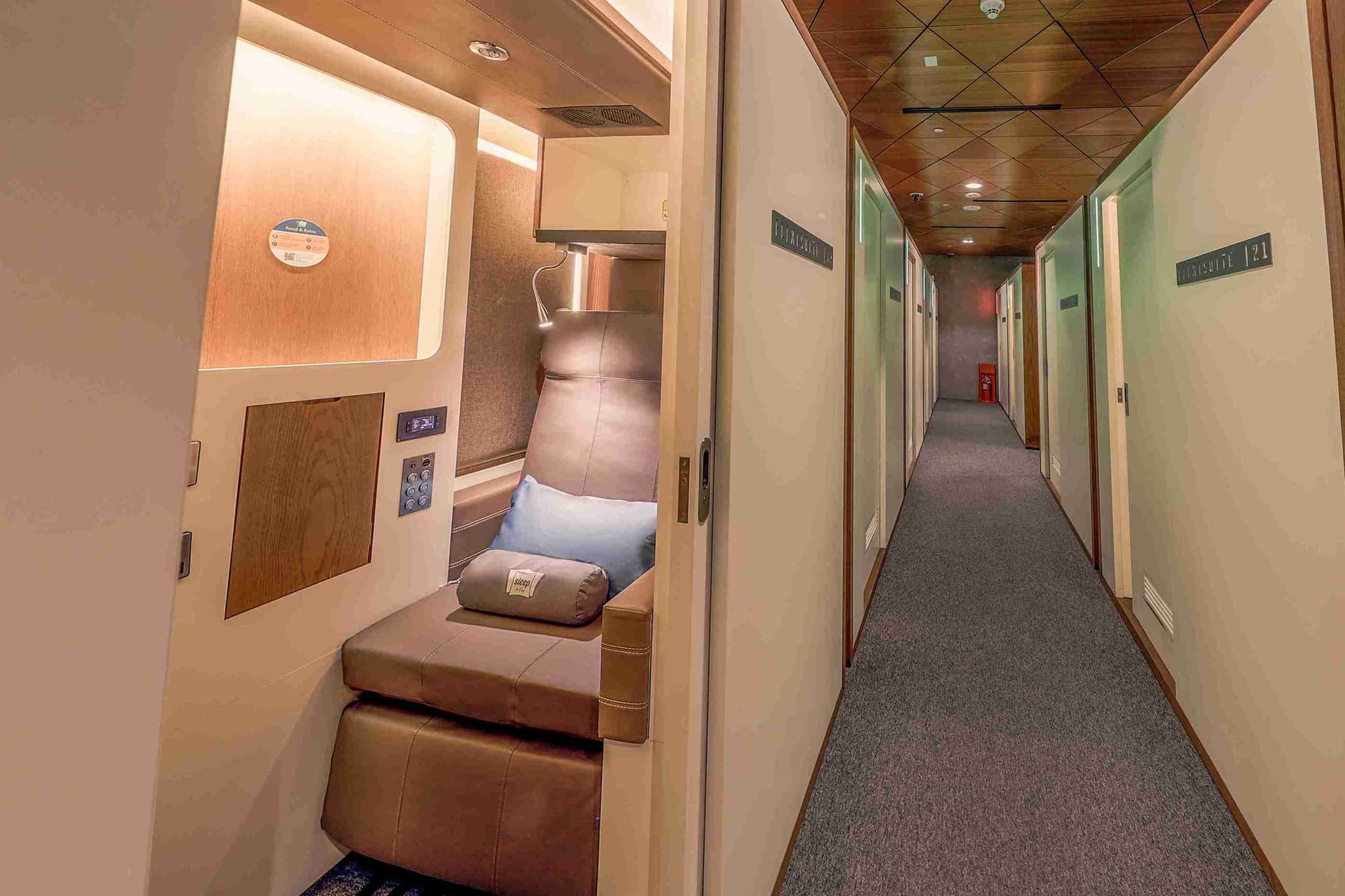 sleep 'n fly Lounge South Node Hamad International Airport