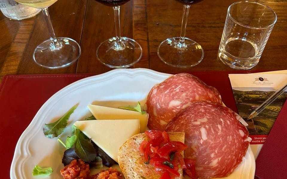 Small-Group Tuscany Horseback Riding & Winery Tour with Lunch and Wine Tasting Image 2
