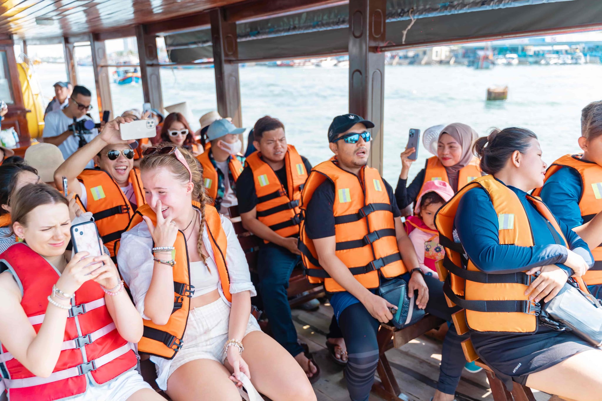 Discover Coral Reef By Snorkeling And Crazy Party In Nha Trang