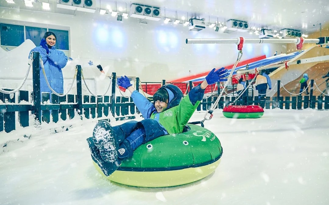 Snow Dunes Theme Park Tickets Image 6