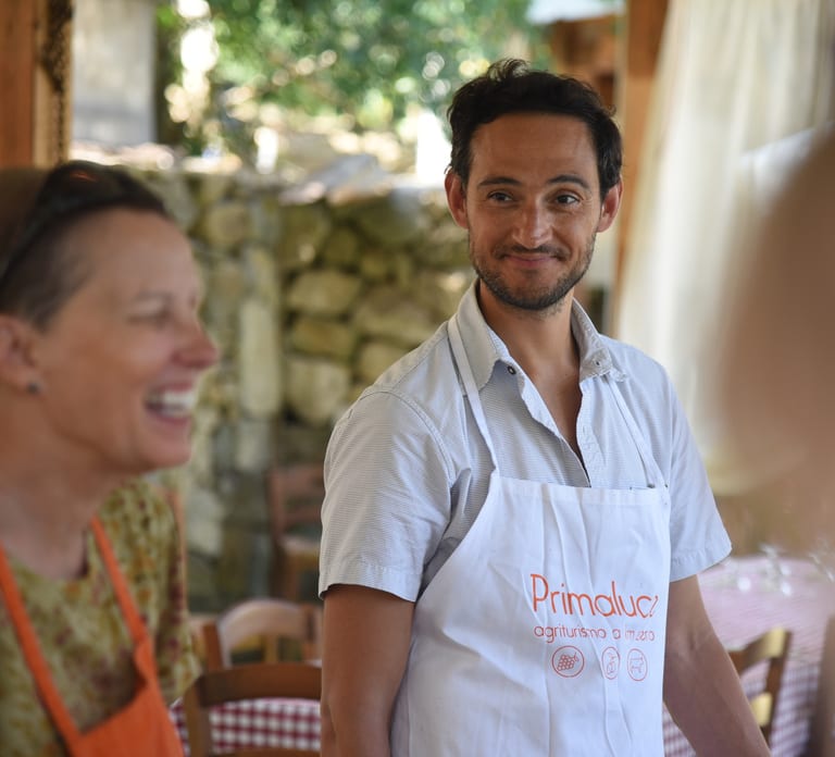 Sorrento: Pizza Lesson, Wine, and Limoncello at a Local Farm