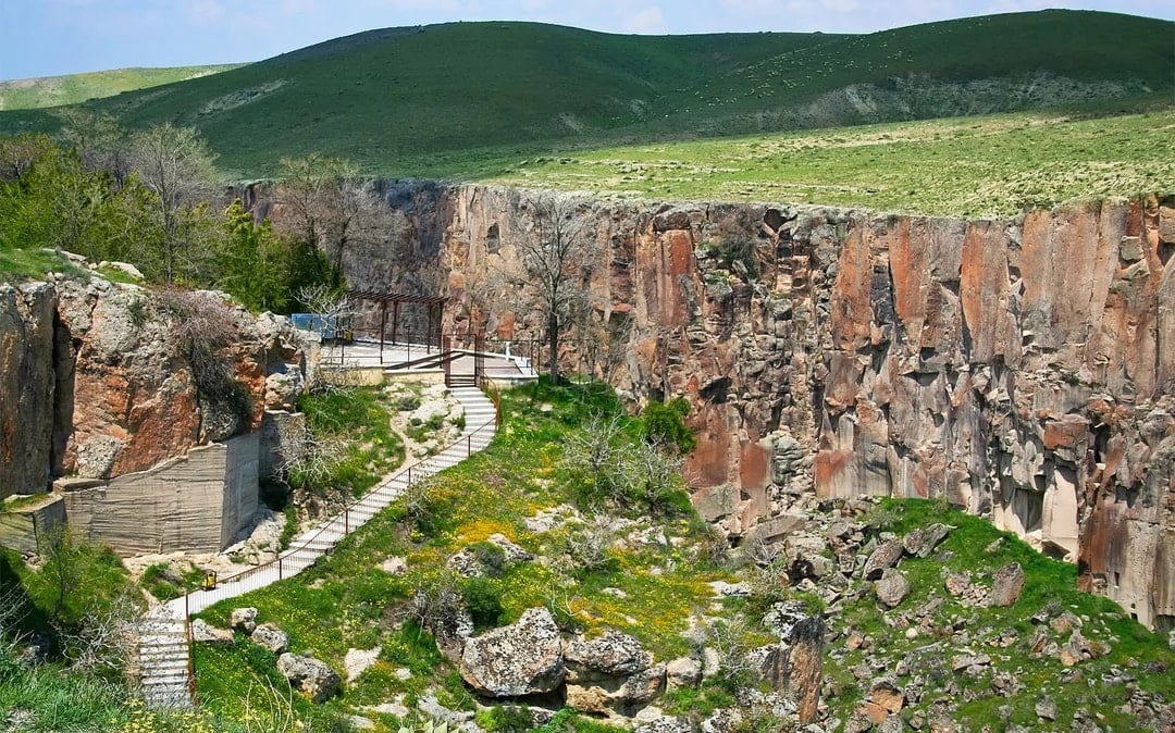 South Cappadocia Full-Day Tour with Trekking Image 1