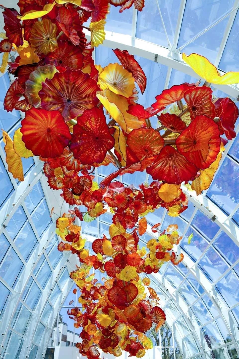 Space Needle and Chihuly Garden And Glass | Seattle