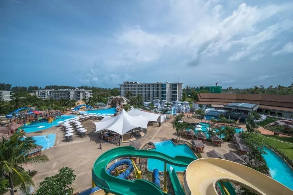 Splash Jungle Water Park | Phuket